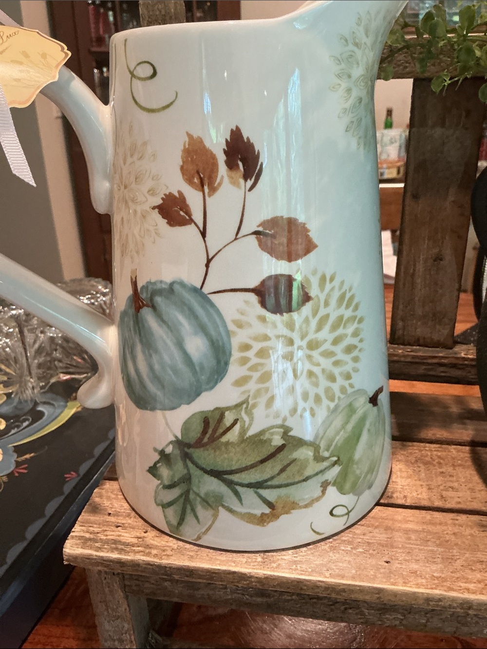 Fall Serving Pitcher - Picture 4 of 6